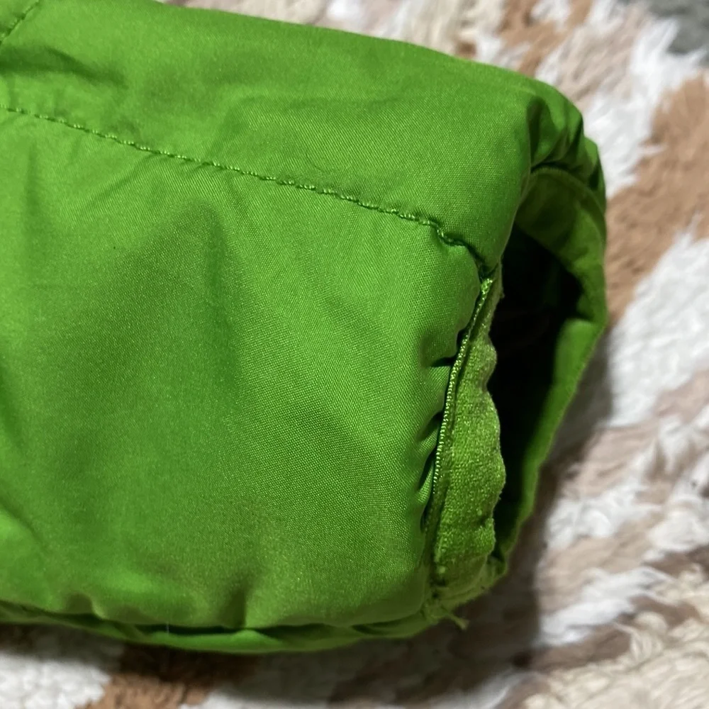 The North Face Reversible Puffer Baby Jacket​​​ - Picture 9 of 12